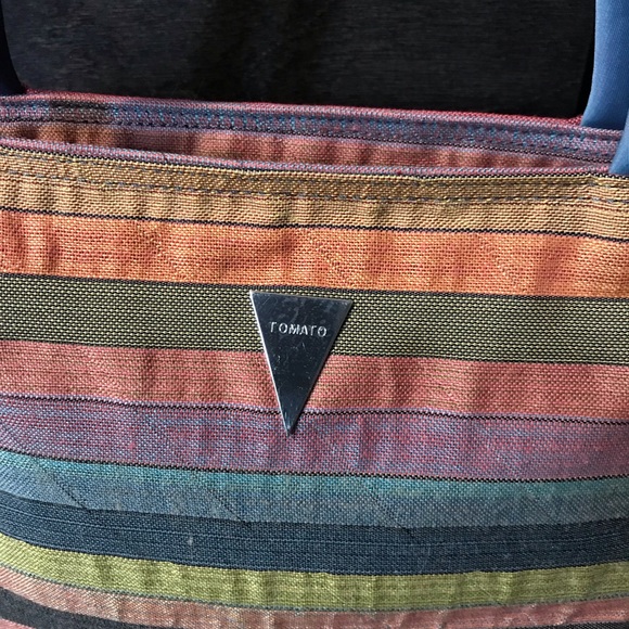 Gorgeous Striped Purse - Picture 4 of 6